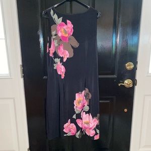 White House Black Market dress in L. Fully lined dress.